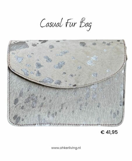 Casual Fur bag white and silver - elsewhere €44.95 with us €41.95